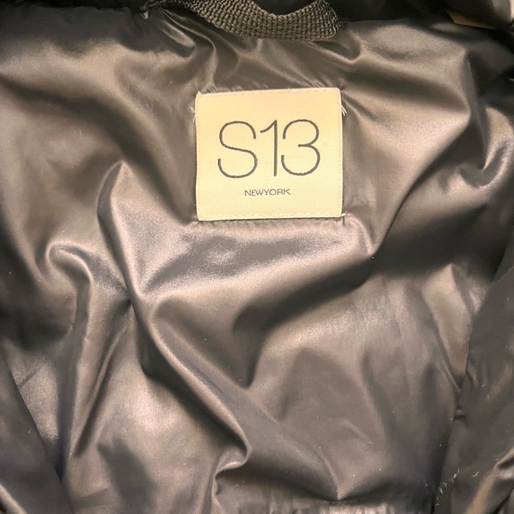 S13 New York/ Black Puffer Coat with Faux Fur Hood - Picture 3 of 5